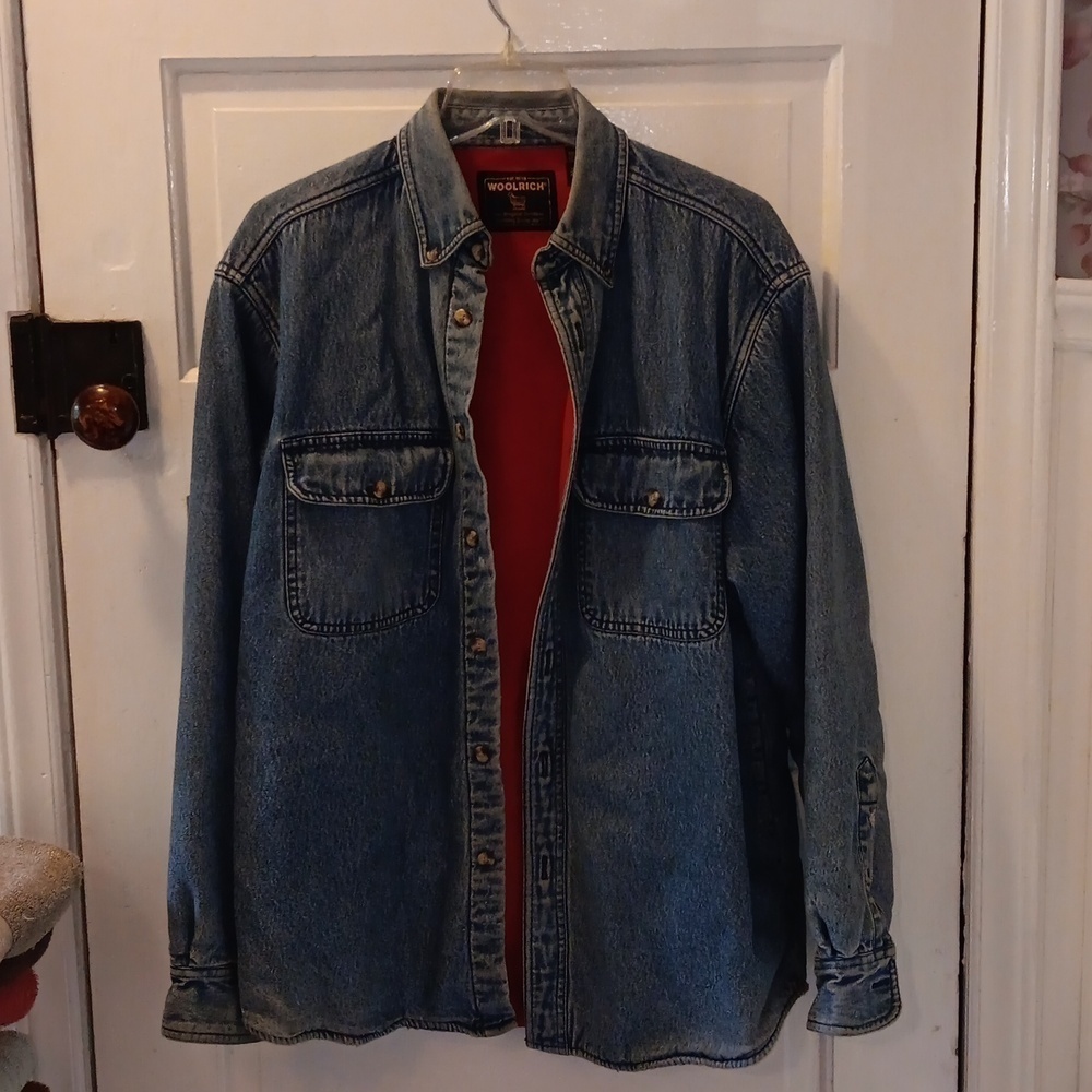 Vintage Woolrich medium denim red lining jacket
